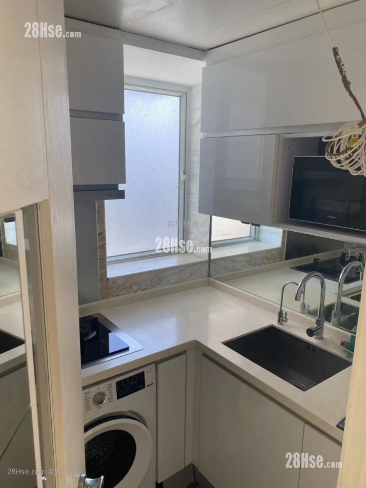 Festival City Sell 3 Bedrooms , 2 Bathrooms 757 ft²