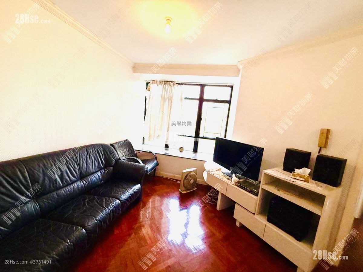 康怡花园 售盘 3 房 596 平方尺