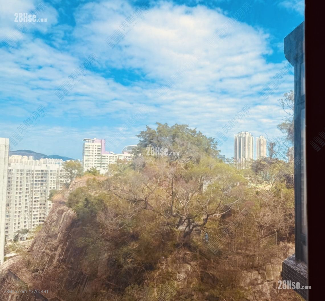 康怡花园 售盘 3 房 596 平方尺