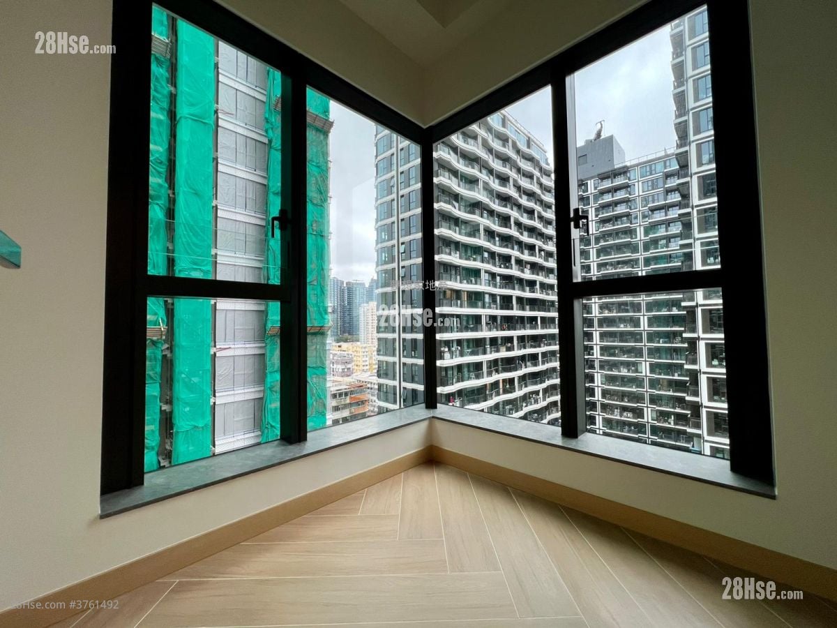 The Haddon Sell 3 Bedrooms , 1 Bathroom 430 ft²