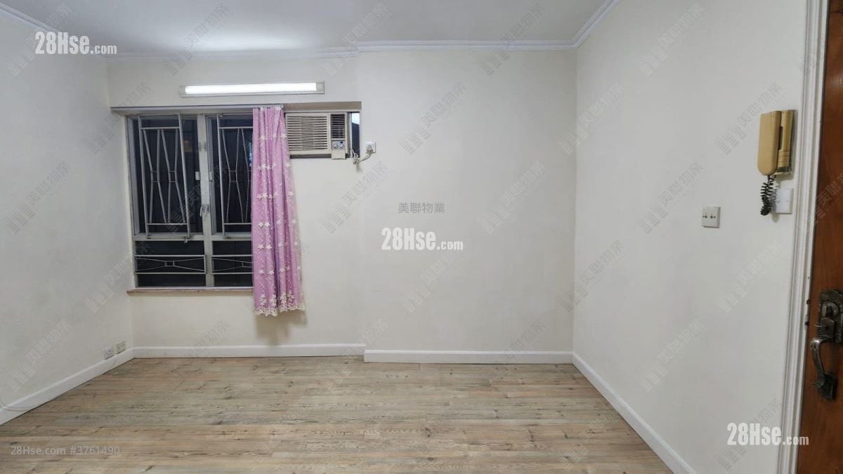 Tsing Yi Garden Sell 2 Bedrooms , 1 Bathroom 343 ft²