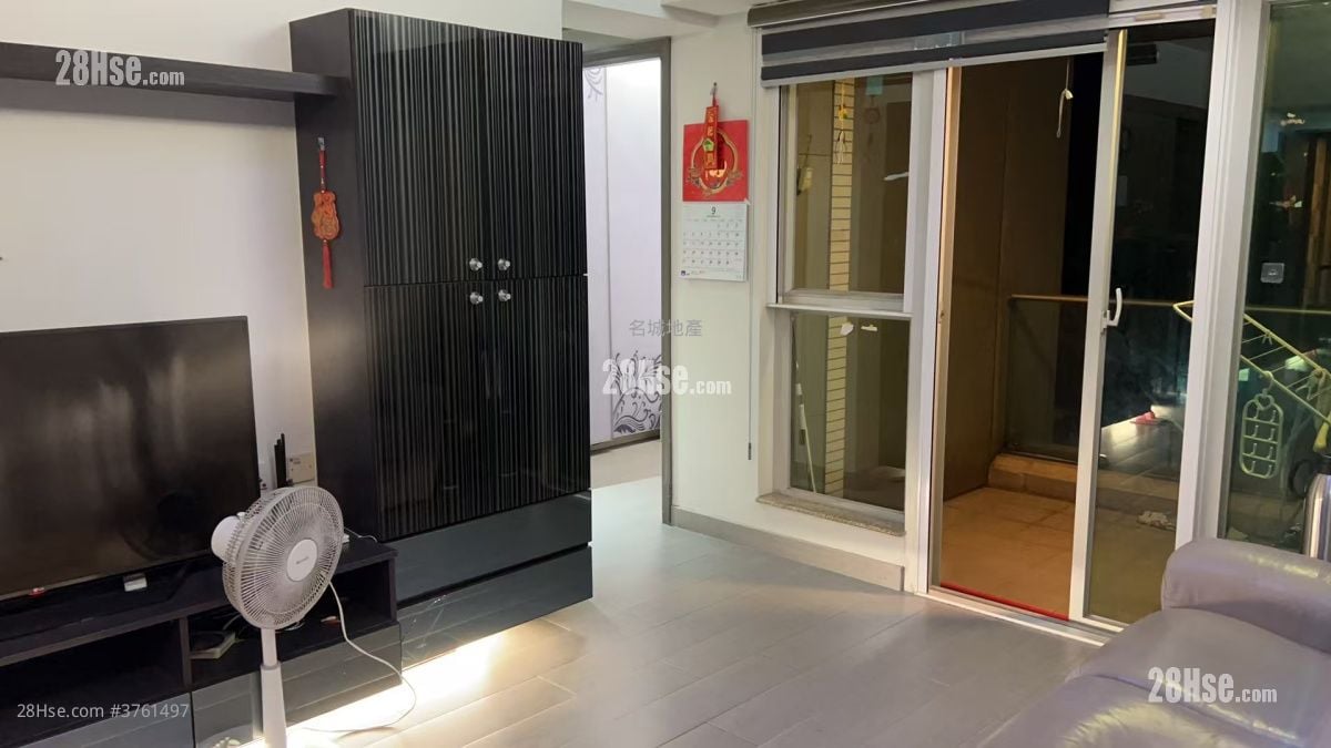 名城 售盘 3 房 , 2 浴室 719 平方尺