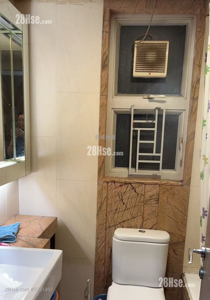 名城 售盘 3 房 , 2 浴室 719 平方尺