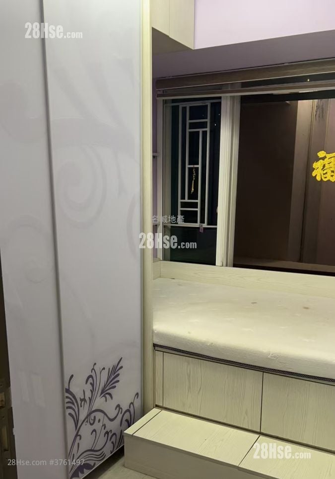 名城 售盘 3 房 , 2 浴室 719 平方尺