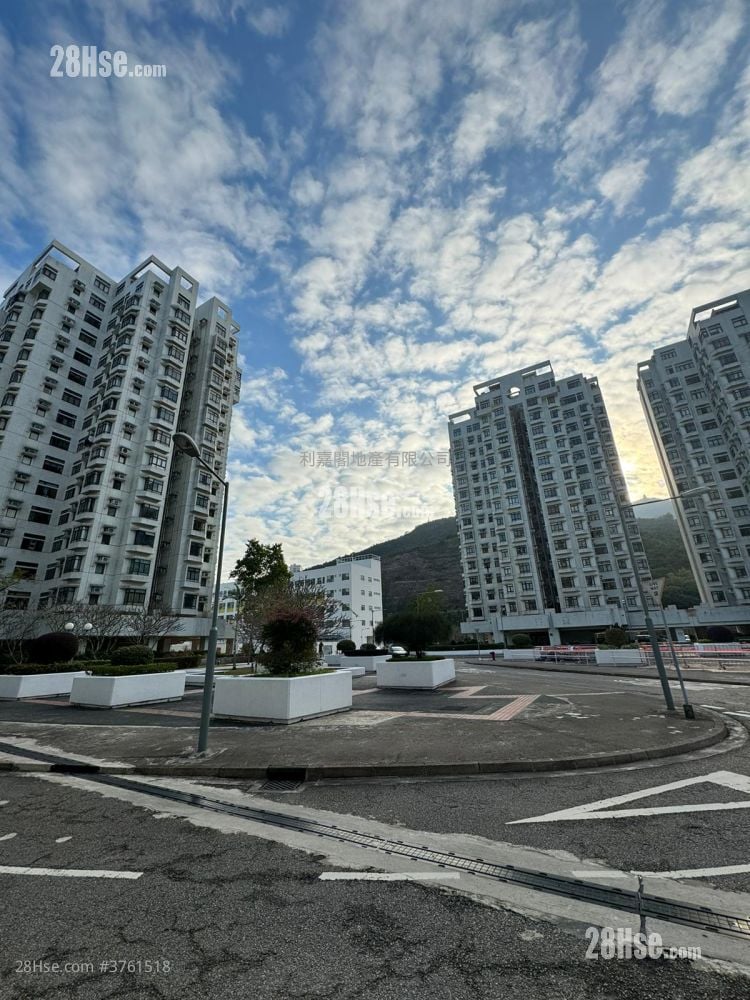 Heng Fa Chuen Sell 2 Bedrooms , 1 Bathroom 475 ft²