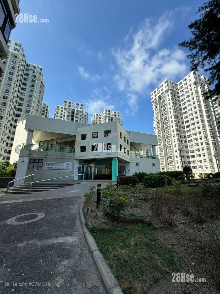 Heng Fa Chuen Sell 2 Bedrooms , 1 Bathroom 475 ft²