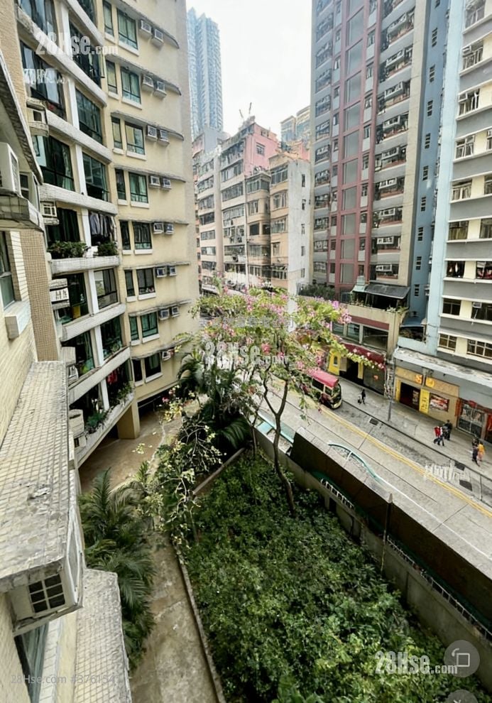 欣荣花园 售盘 4 房 , 2 浴室 777 平方尺