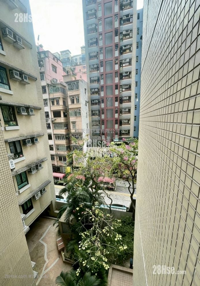 欣荣花园 售盘 4 房 , 2 浴室 777 平方尺