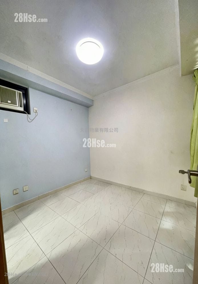 欣荣花园 售盘 4 房 , 2 浴室 777 平方尺