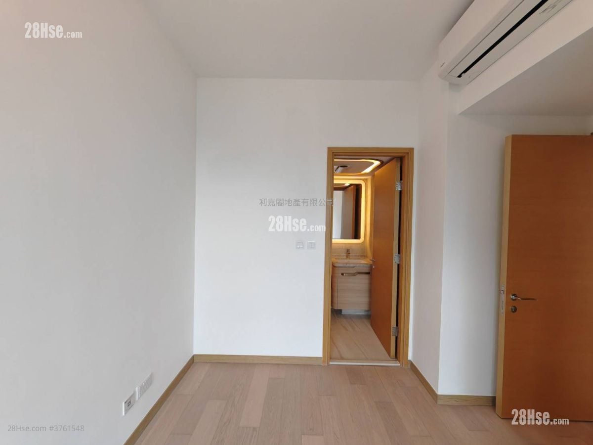 明翘汇 售盘 4 房 , 2 浴室 808 平方尺