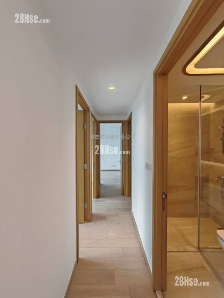 明翘汇 售盘 4 房 , 2 浴室 808 平方尺