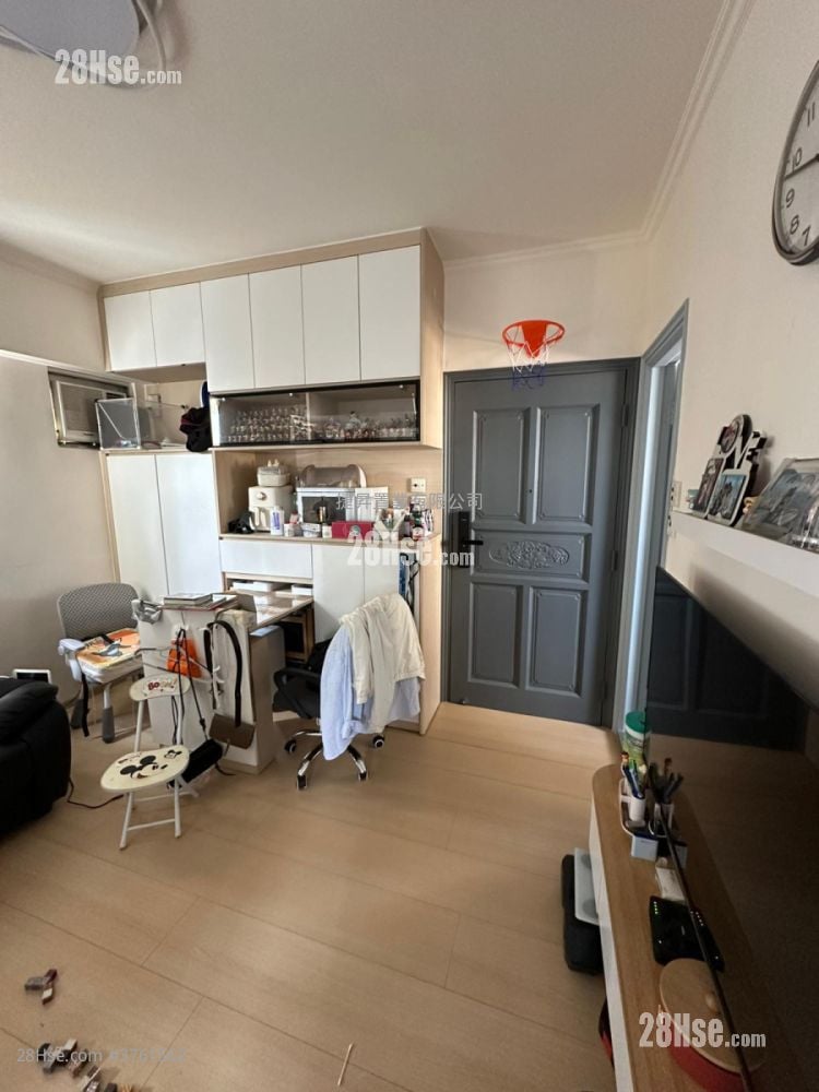 Wealthy Court Sell 2 Bedrooms , 1 Bathroom 336 ft²