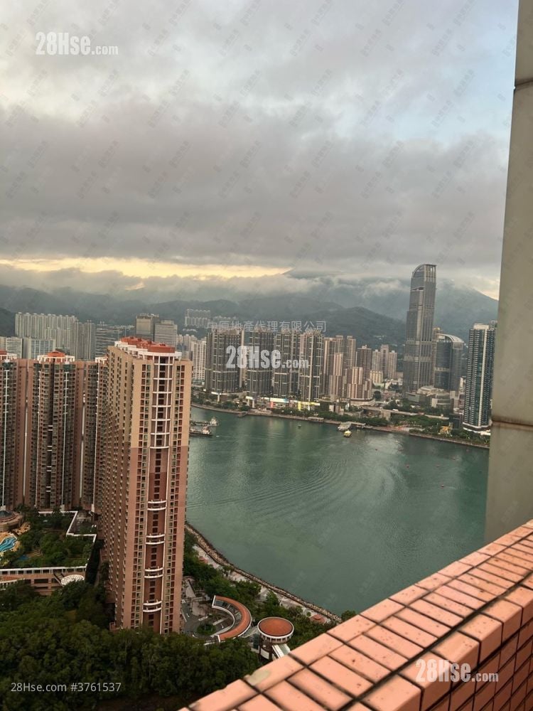 Tierra Verde Sell 2 Bedrooms , 1 Bathroom 531 ft²