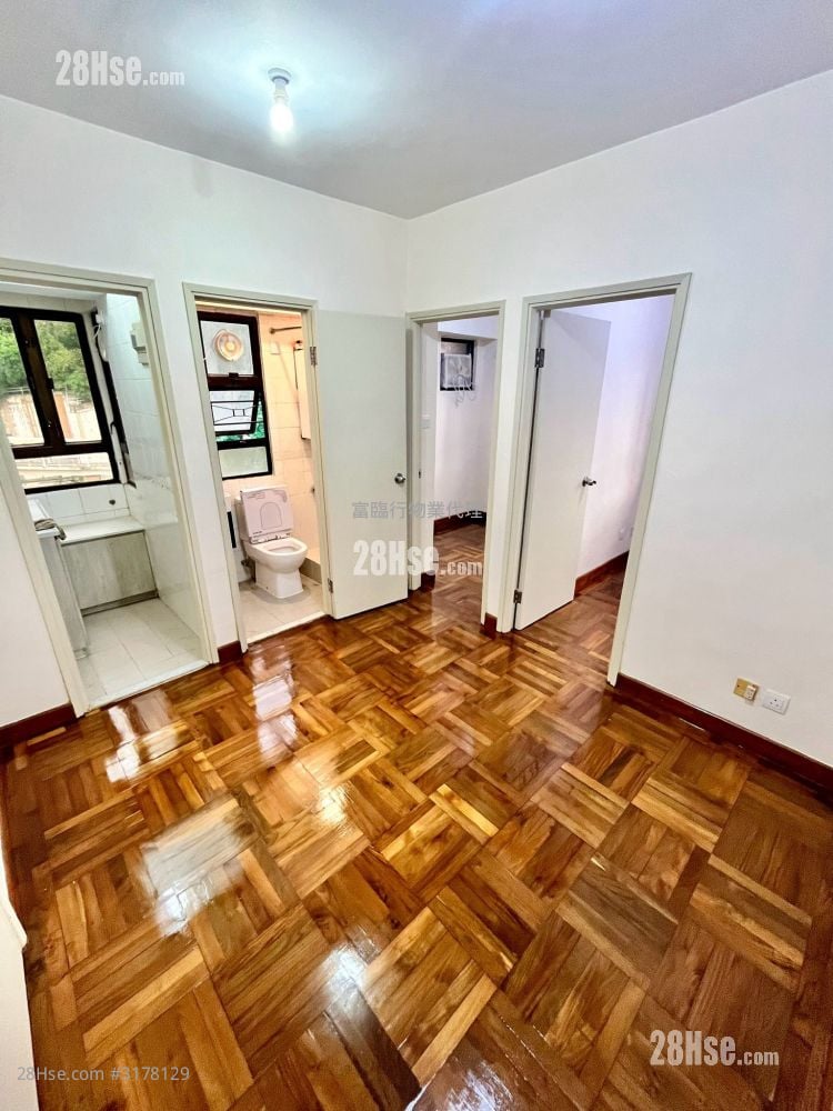 顺景阁 售盘 2 房 , 1 浴室 258 平方尺