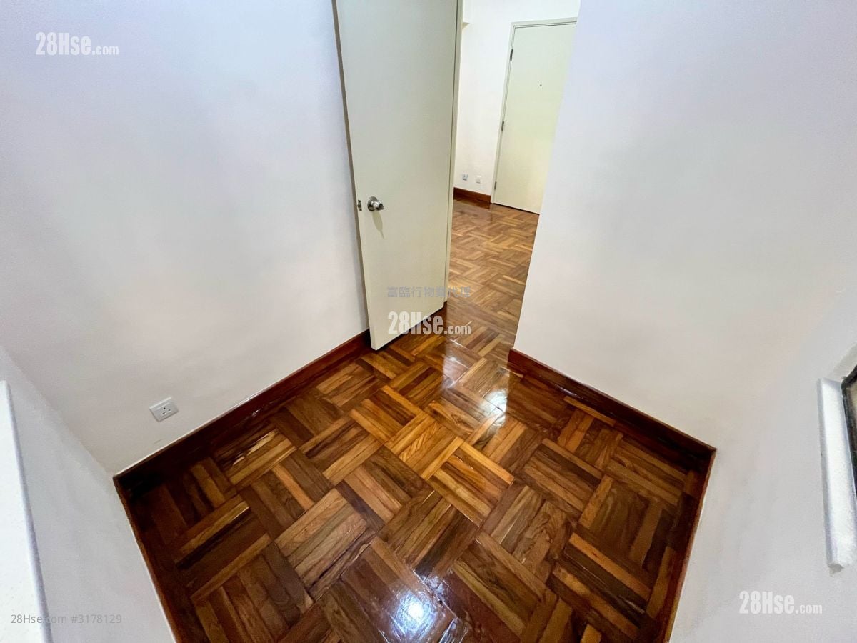 顺景阁 售盘 2 房 , 1 浴室 258 平方尺