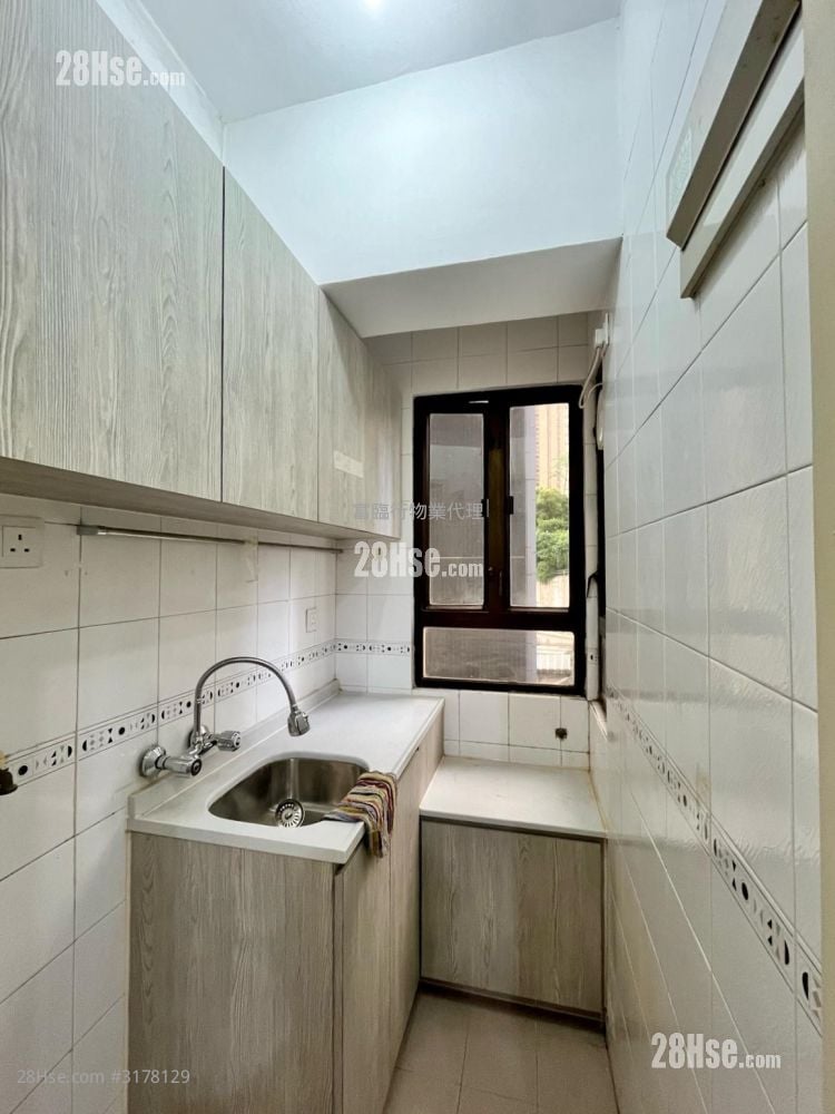 顺景阁 售盘 2 房 , 1 浴室 258 平方尺