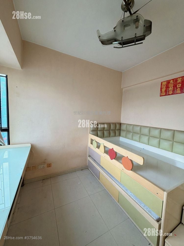 Sunrise Villa Sell 3 Bedrooms , 2 Bathrooms 1,027 ft²