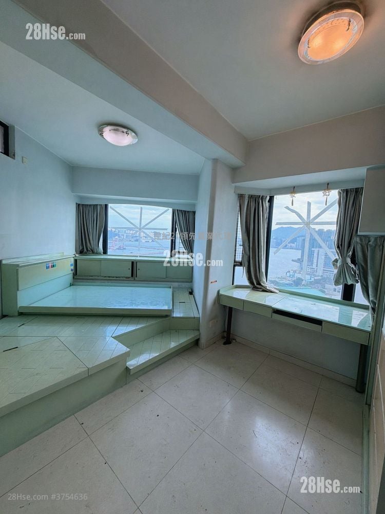 Sunrise Villa Sell 3 Bedrooms , 2 Bathrooms 1,027 ft²