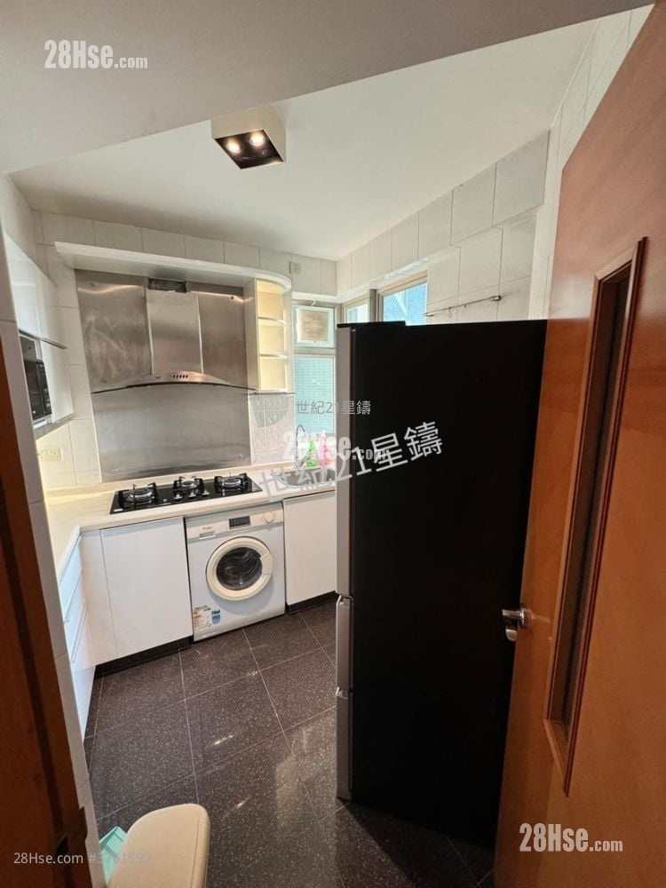 Sham Wan Towers Sell 2 Bedrooms 488 ft²