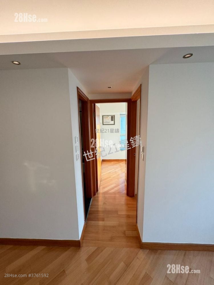 Sham Wan Towers Sell 2 Bedrooms 488 ft²