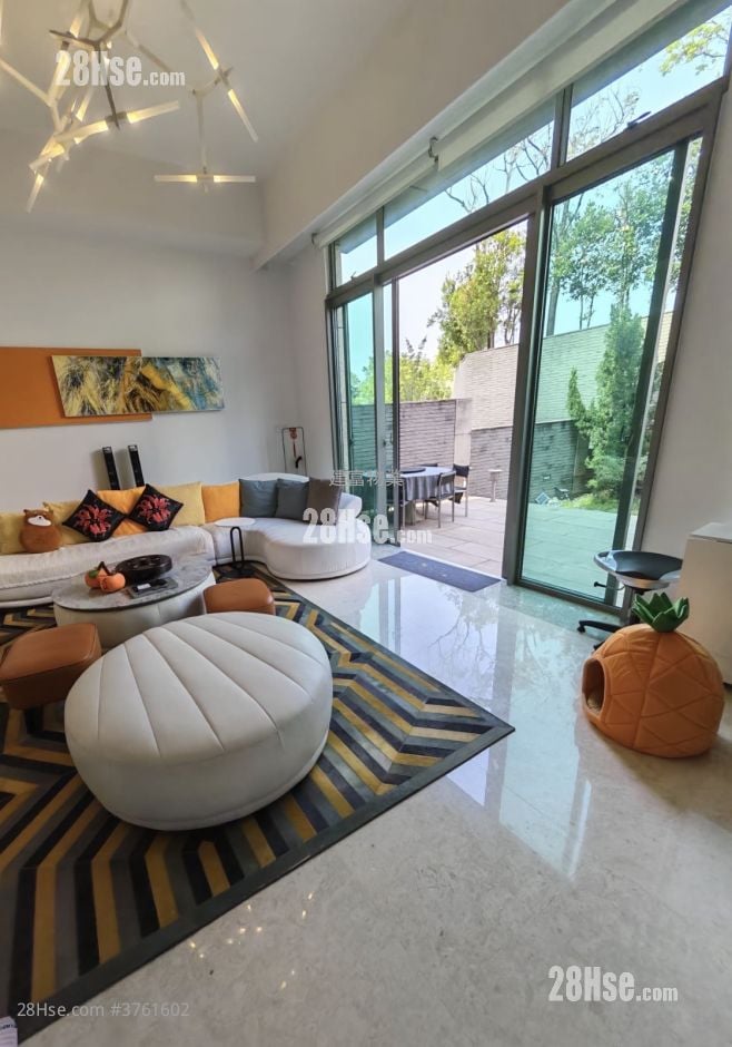 Phase I Of Park Villa Sell 5+ Bedrooms , 5+ Bathrooms 3,484 ft²