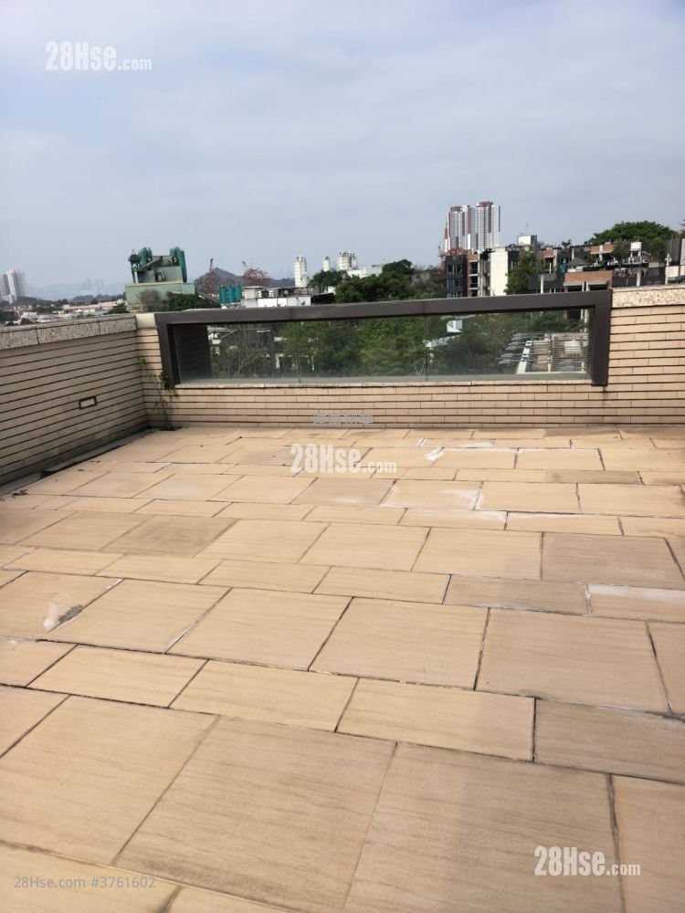 Phase I Of Park Villa Sell 5+ Bedrooms , 5+ Bathrooms 3,484 ft²