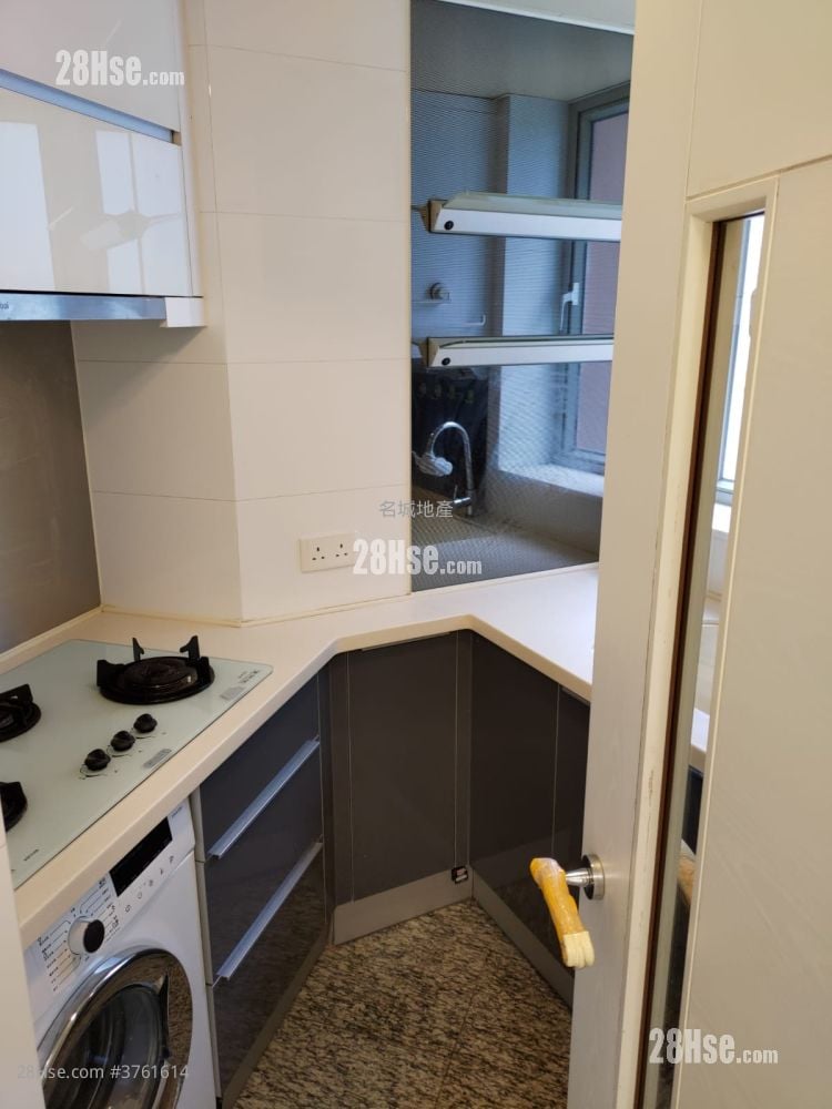 Festival City Sell 3 Bedrooms , 2 Bathrooms 678 ft²