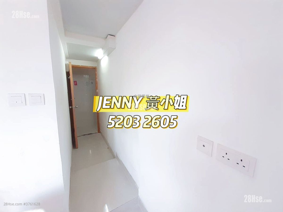 Siu Hing Building Sell 5+ Bedrooms , 5+ Bathrooms 670 ft²