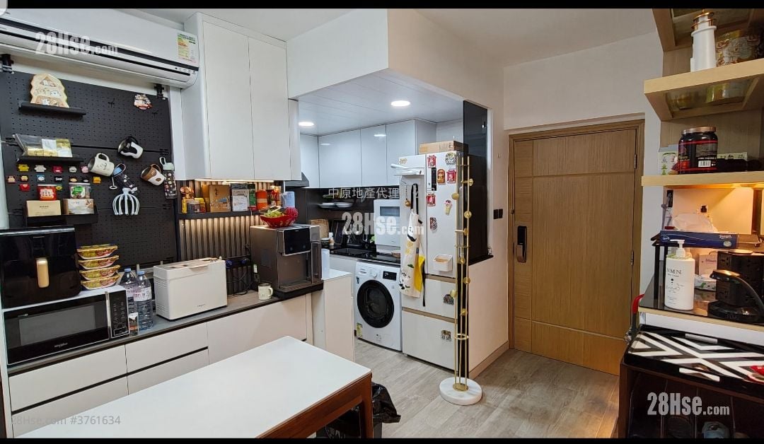 Kam Fung Garden Sell 3 Bedrooms , 1 Bathroom 527 ft²