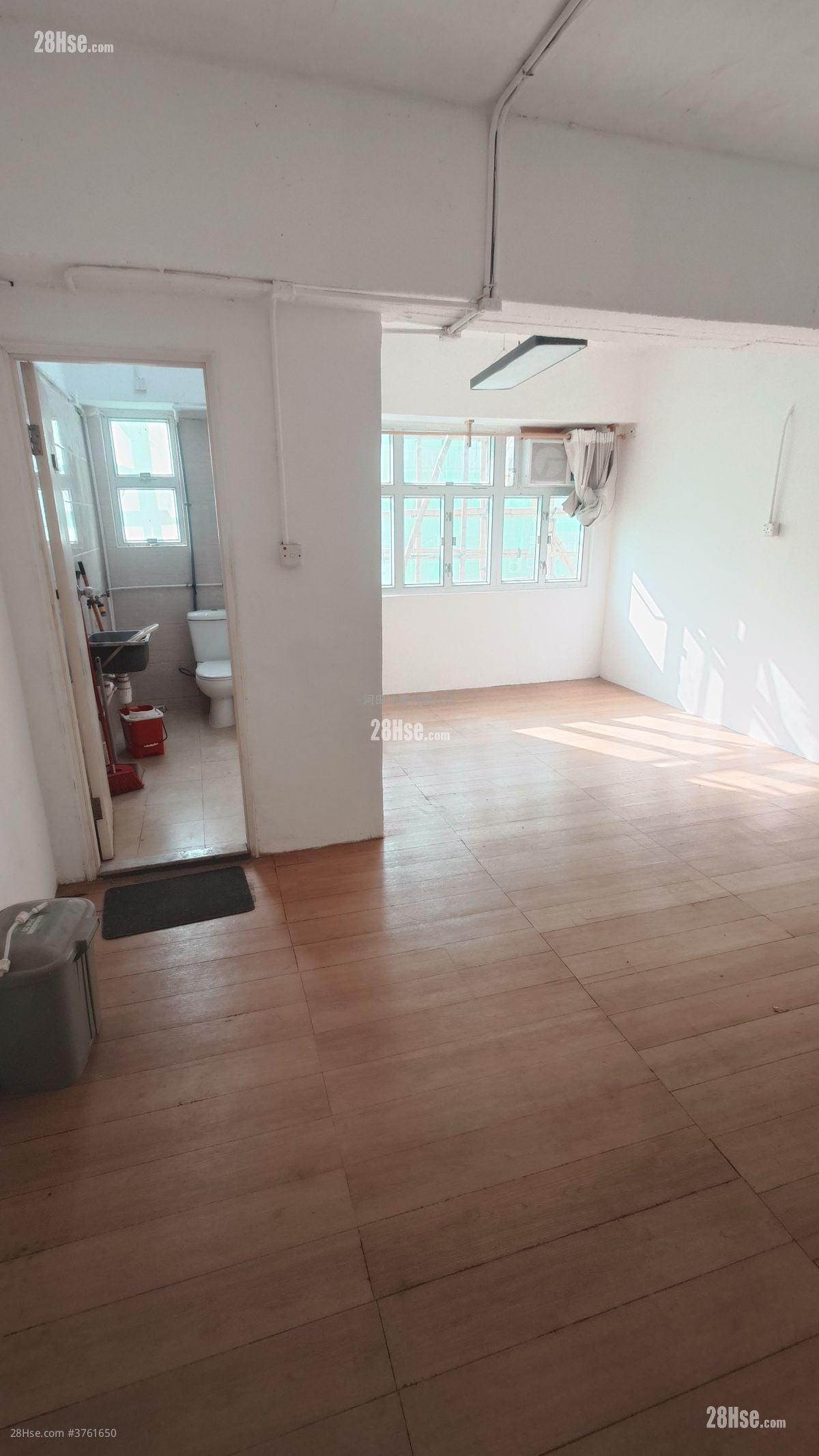 Tak Lee Industrial Centre Rental