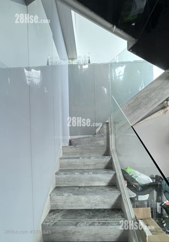 海峯园 售盘 3 房 , 2 浴室 854 平方尺