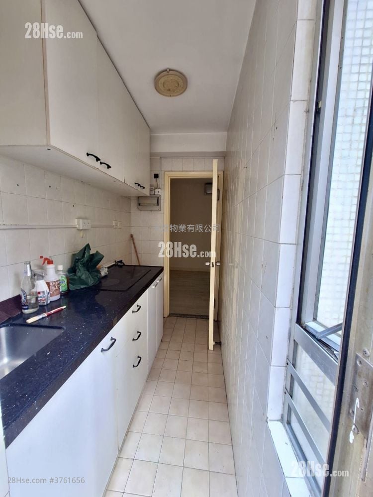 协辉大厦 售盘 3 房 , 1 浴室 377 平方尺