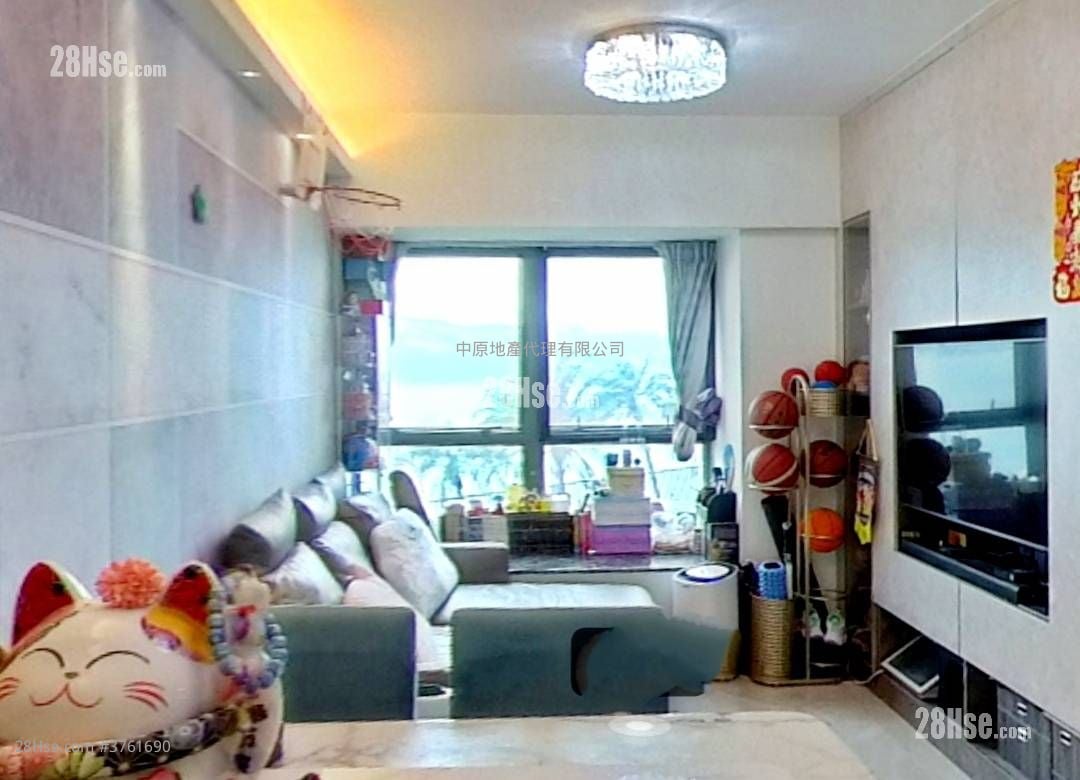 Island Resort Sell 3 Bedrooms 596 ft²