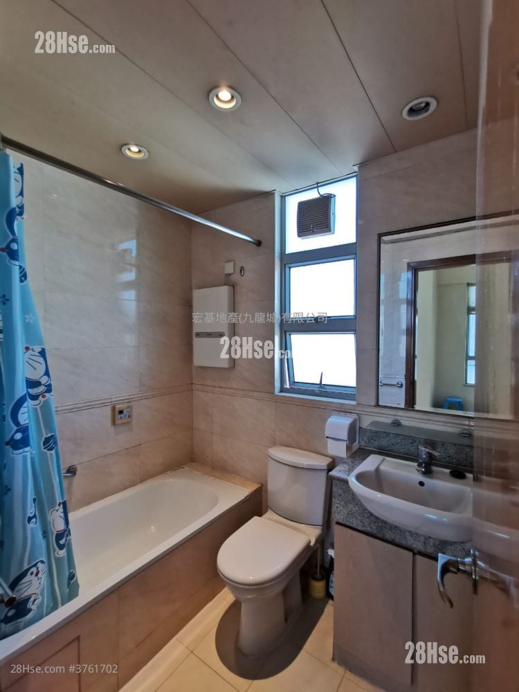 Genius Court Sell 2 Bedrooms , 1 Bathroom 446 ft²