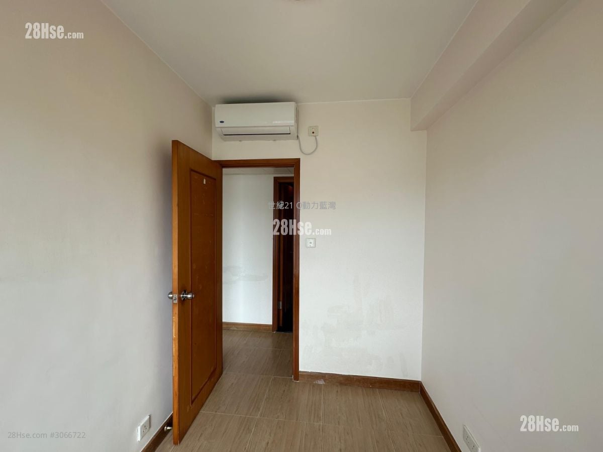 蓝湾半岛 售盘 3 房 , 2 浴室 605 平方尺