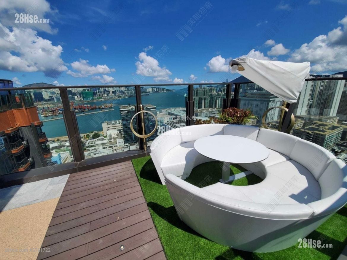 The Vantage Sell 1 Bedroom , 1 Bathroom 276 ft²