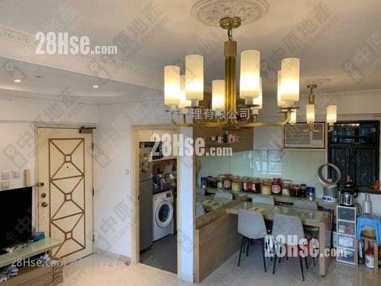 Skyline Plaza Sell 3 Bedrooms 643 ft²