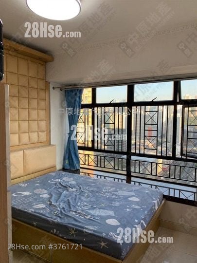 Skyline Plaza Sell 3 Bedrooms 643 ft²