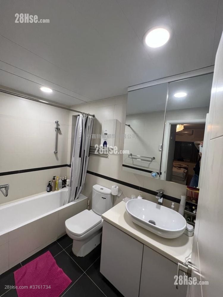 和富中心 售盘 3 房 , 2 浴室 1,308 平方尺