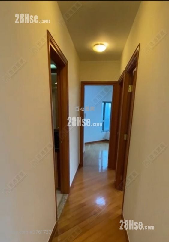 Sorrento Sell 3 Bedrooms , 2 Bathrooms 757 ft²