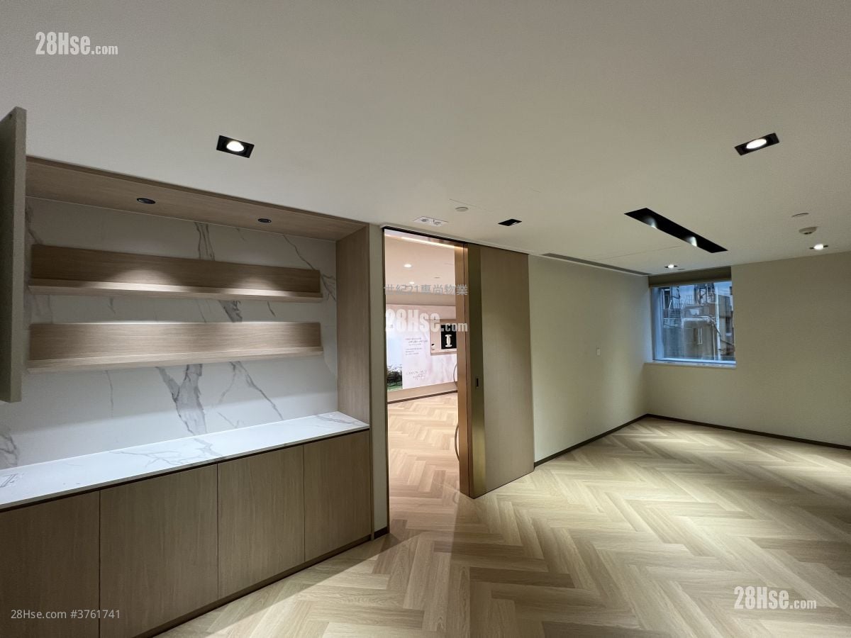 New World Tower Rental