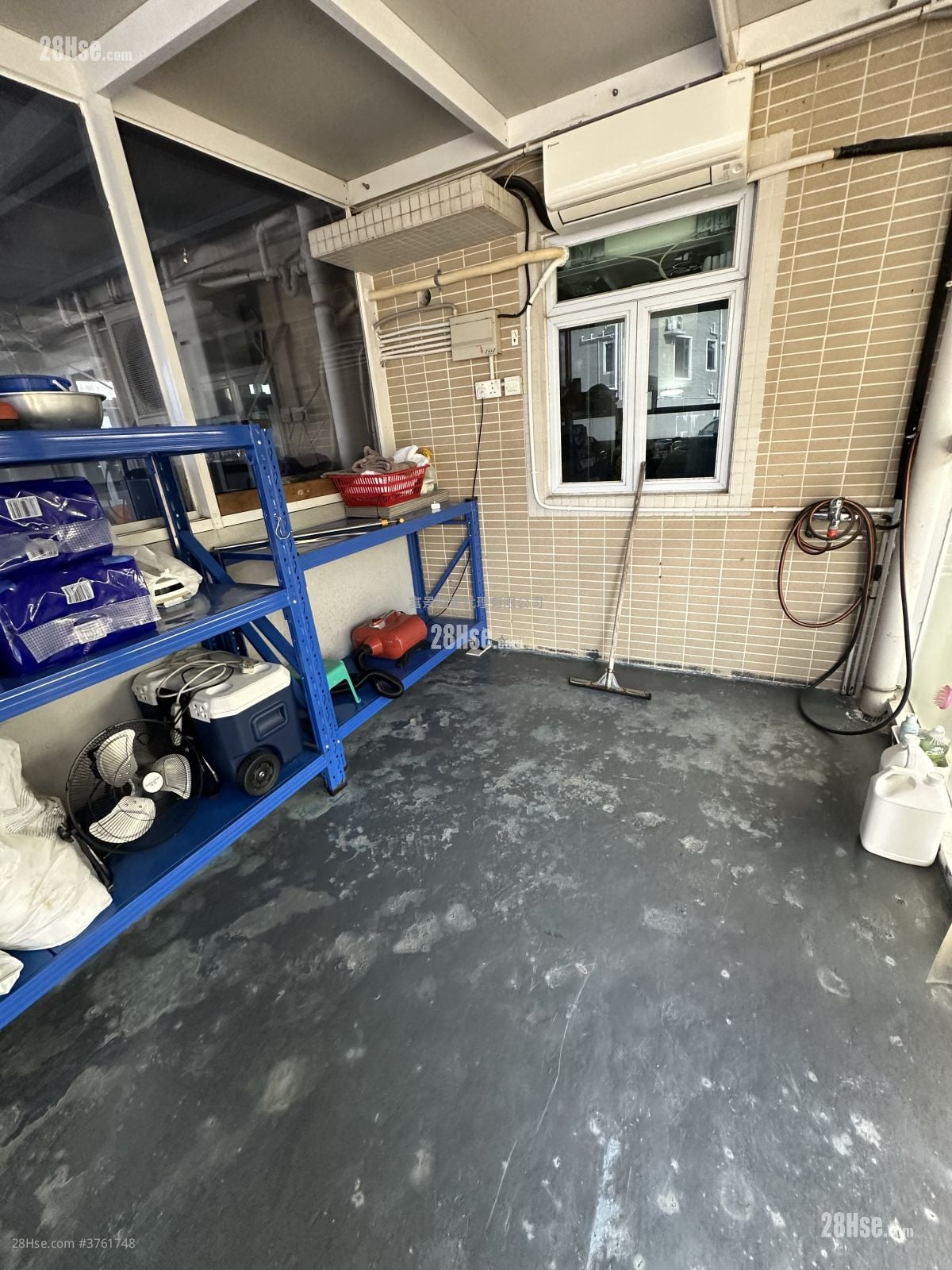 Village Sell 3 Bedrooms , 1 Bathroom 700 ft²