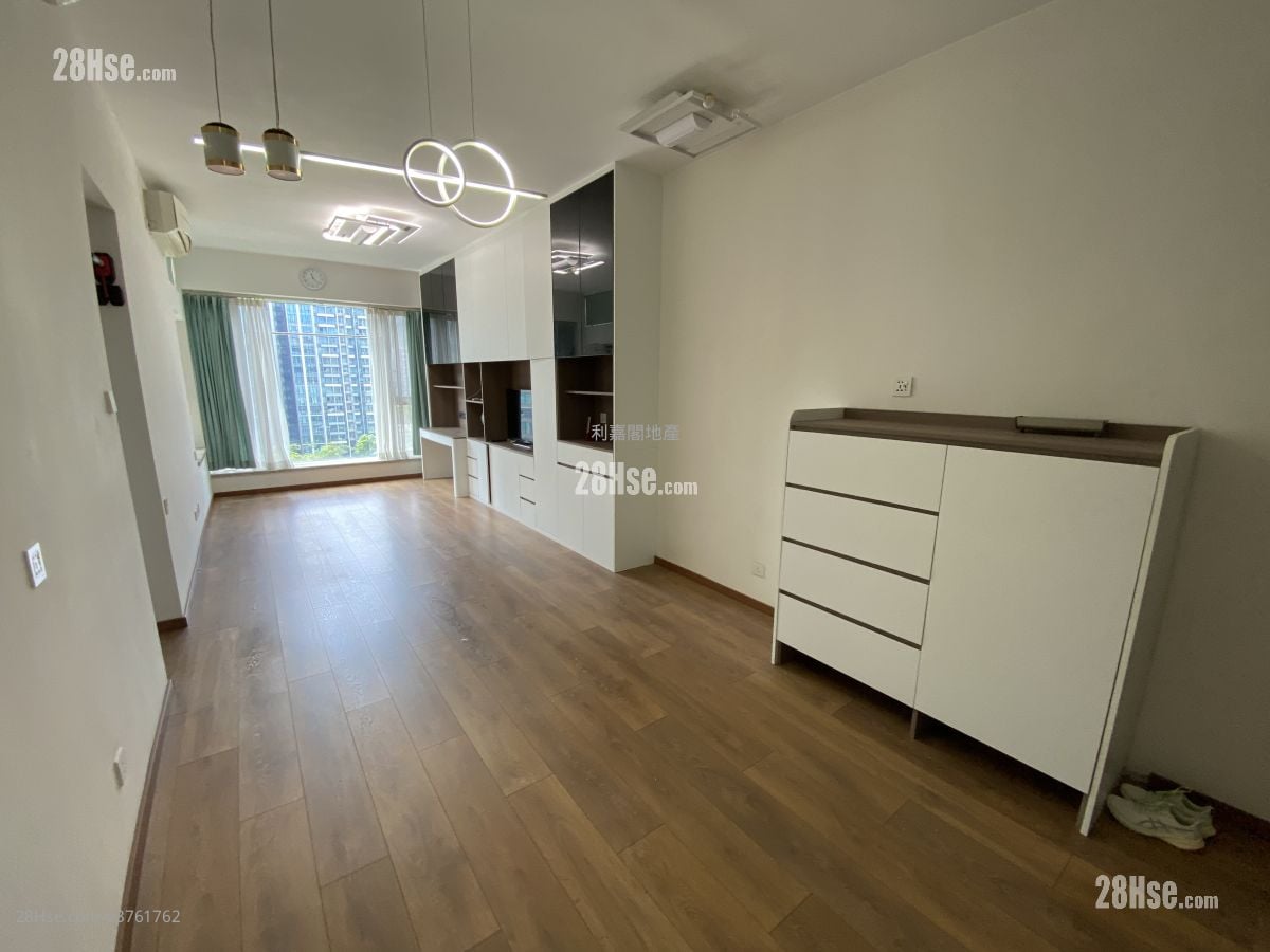 逸珑湾 售盘 3 房 , 2 浴室 800 平方尺