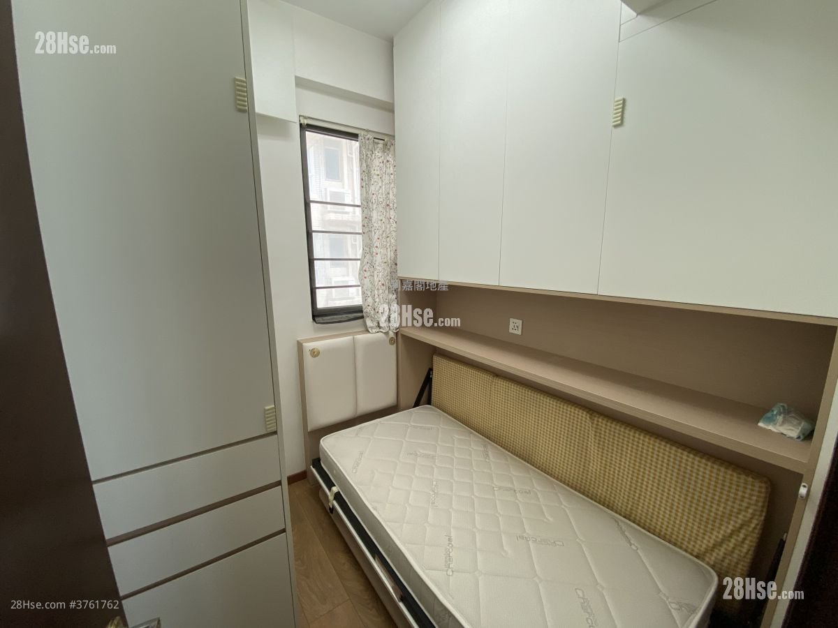 逸珑湾 售盘 3 房 , 2 浴室 800 平方尺