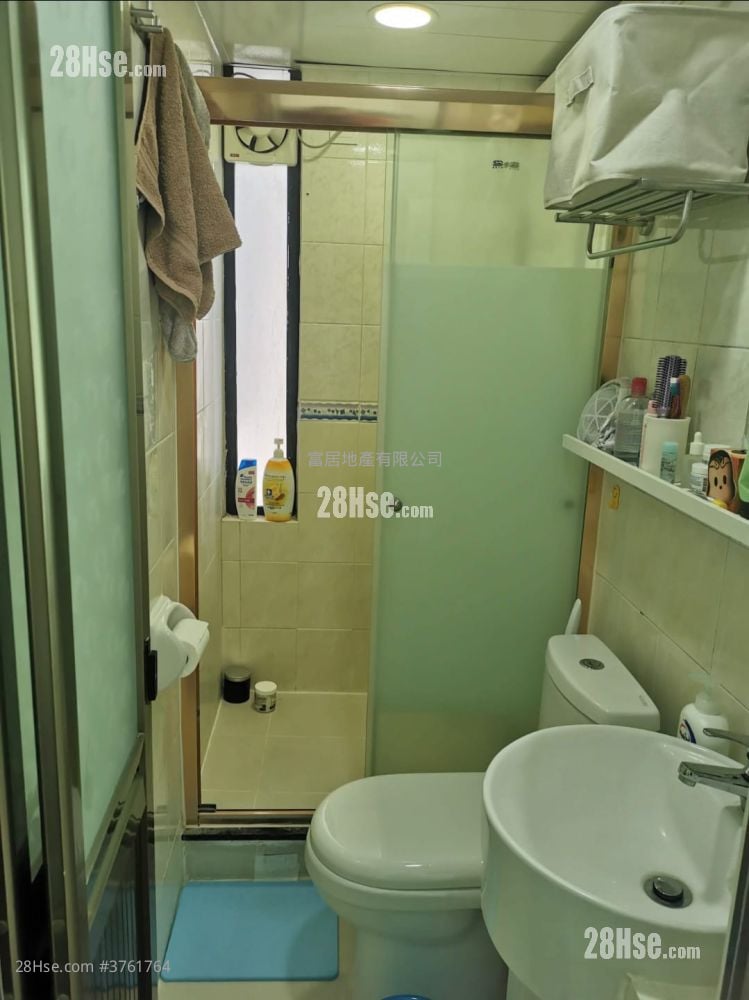 Art Court Sell 1 Bedroom , 1 Bathroom 211 ft²