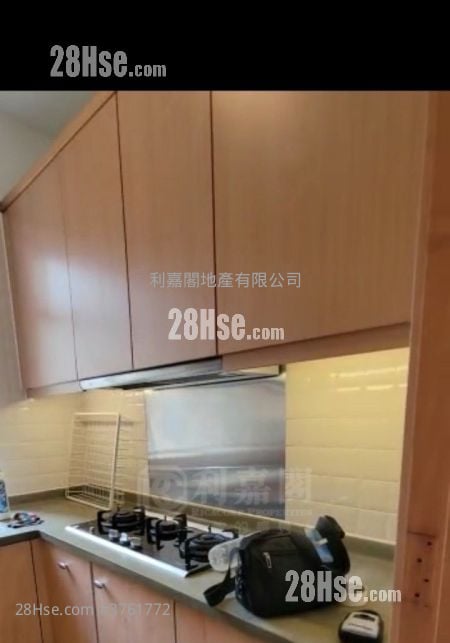 逸桦园 售盘 3 房 896 平方尺