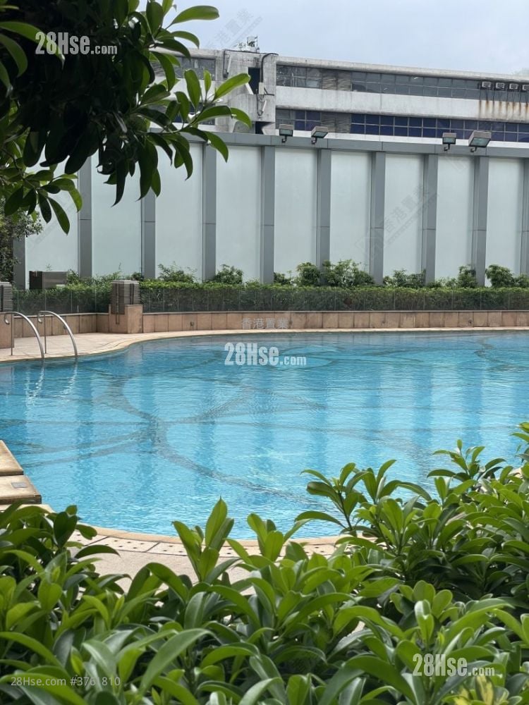 The Sparkle Sell 2 Bedrooms , 1 Bathroom 511 ft²