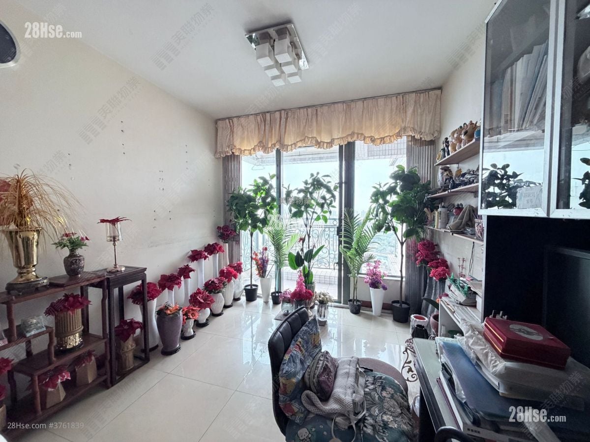 Oceania Heights Sell 3 Bedrooms 586 ft²