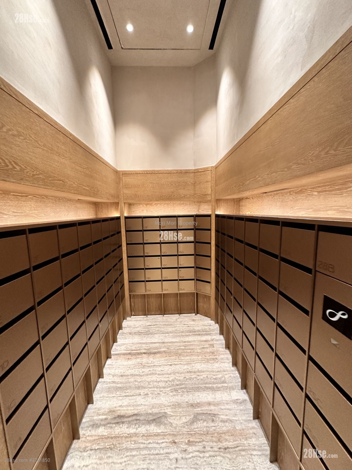 One Jardine's Lookout Rental 2 Bedrooms , 1 Bathroom 392 ft²