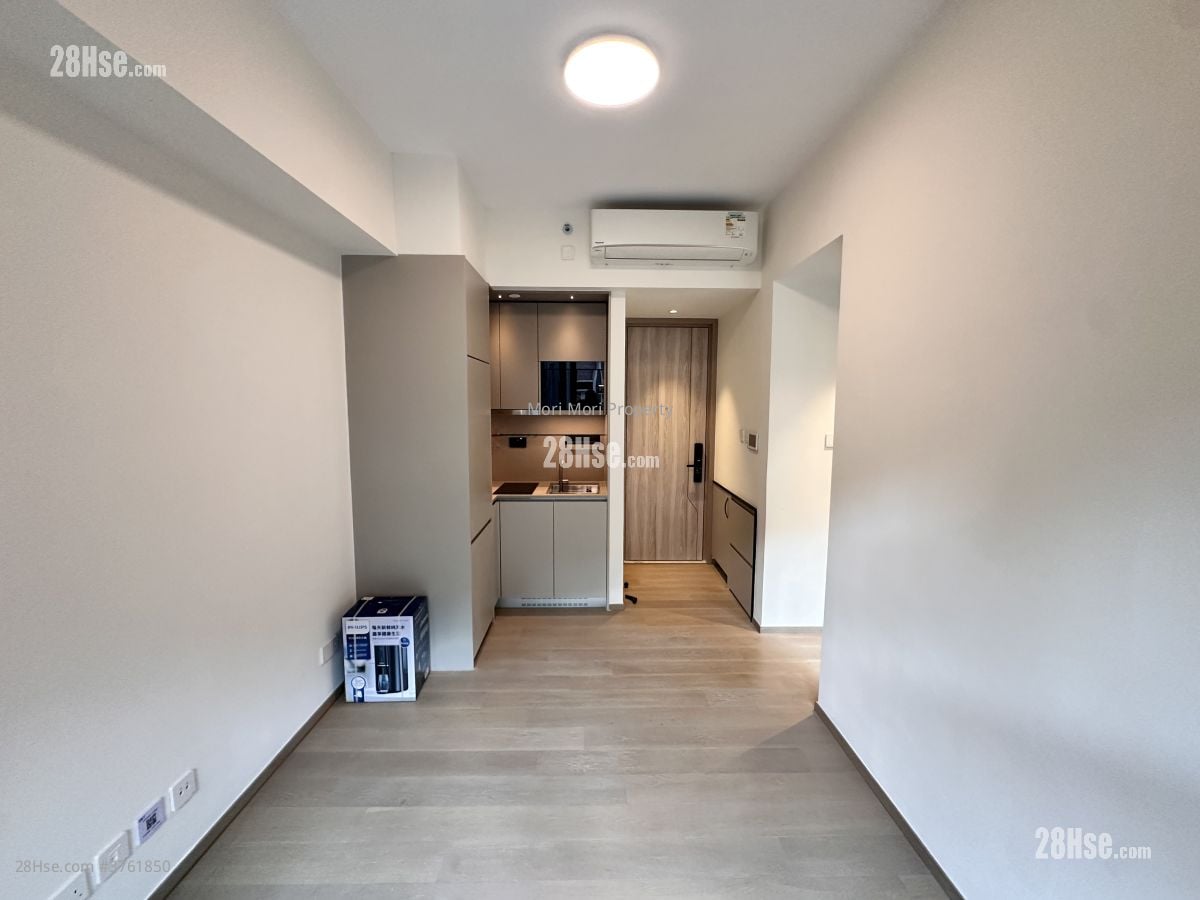 One Jardine's Lookout Rental 2 Bedrooms , 1 Bathroom 392 ft²